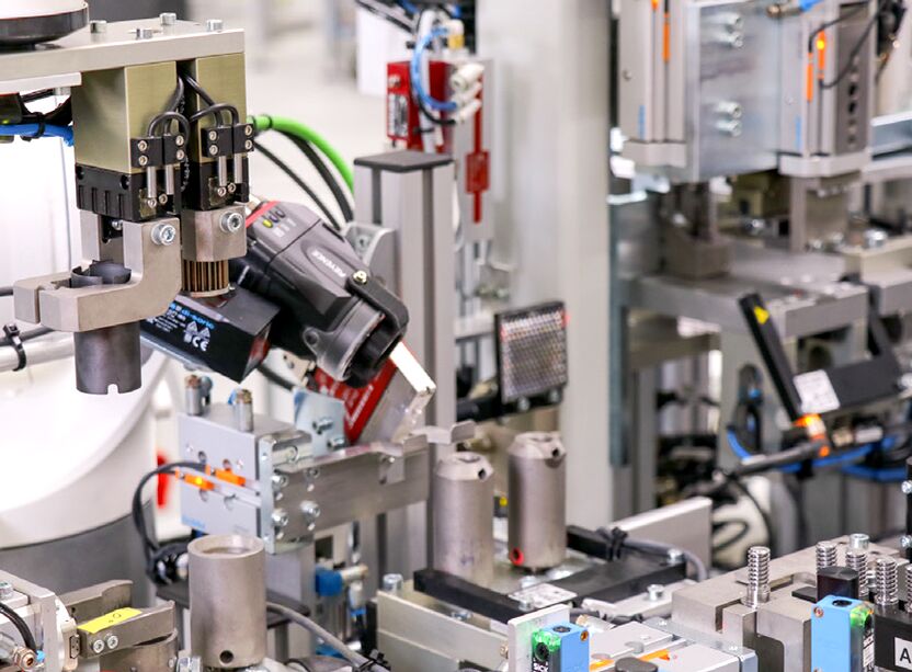 Precise millimetre work - Innovative assembly technology