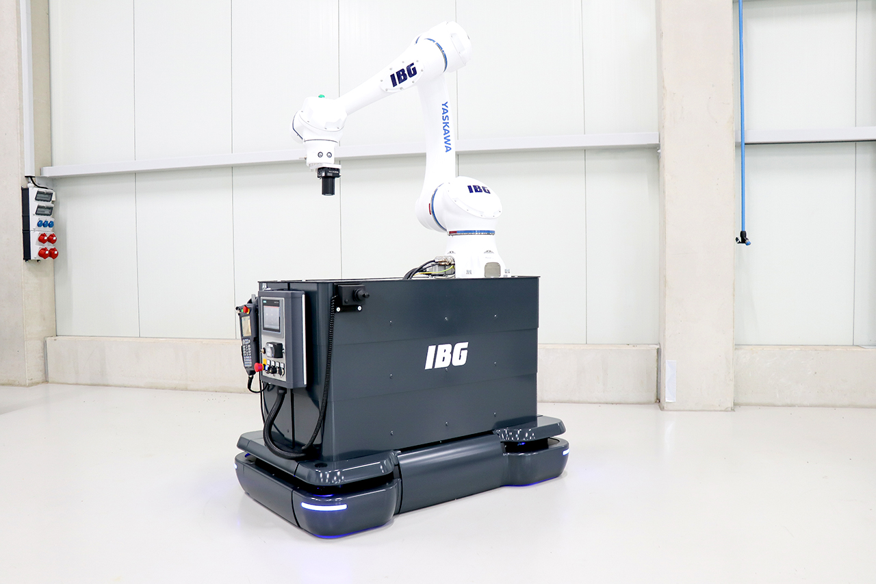 Logistik / Fahrerlose Transportsysteme – FC RoboLite echte mobile Robotik für den effizienten Transport in Ihrer Logistik von IBG